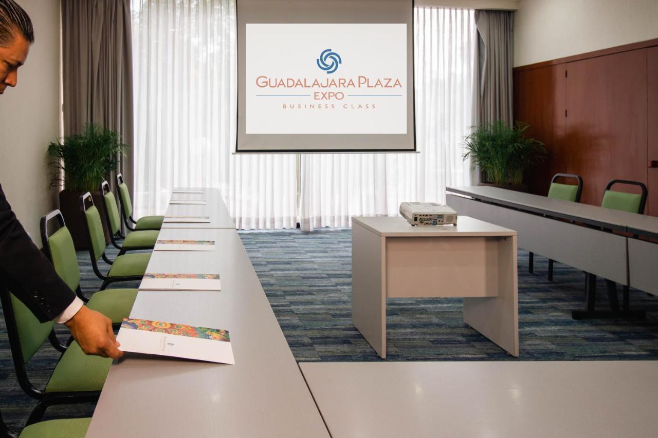 Hotel Guadalajara Plaza Expo Extérieur photo